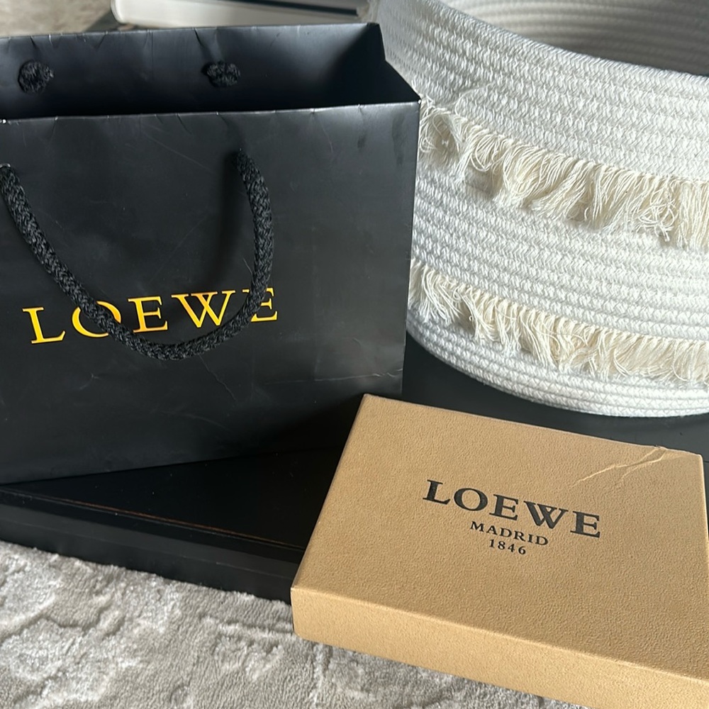 Loewe Vintage Packaging